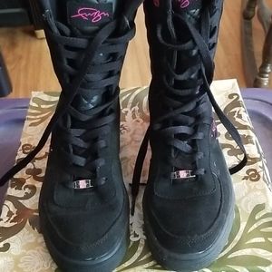 Sz 8 Camden Limelight Boots for women